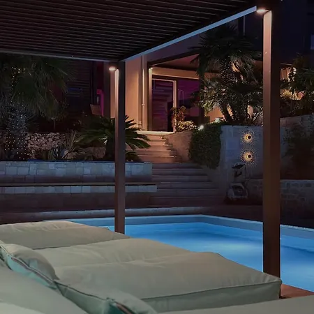 Appartement Azure Pool House Murter